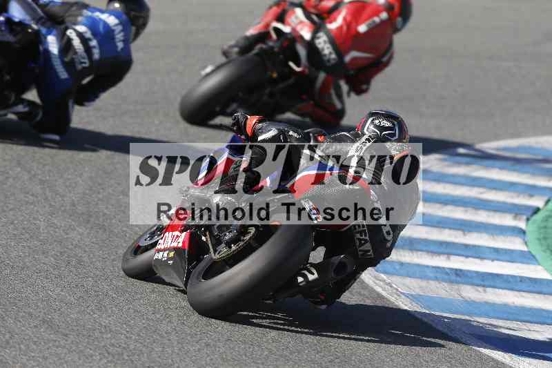 /Archiv-2024/02 29.01.-02.02.2024 Moto Center Thun Jerez/Gruppe rot-red/backside